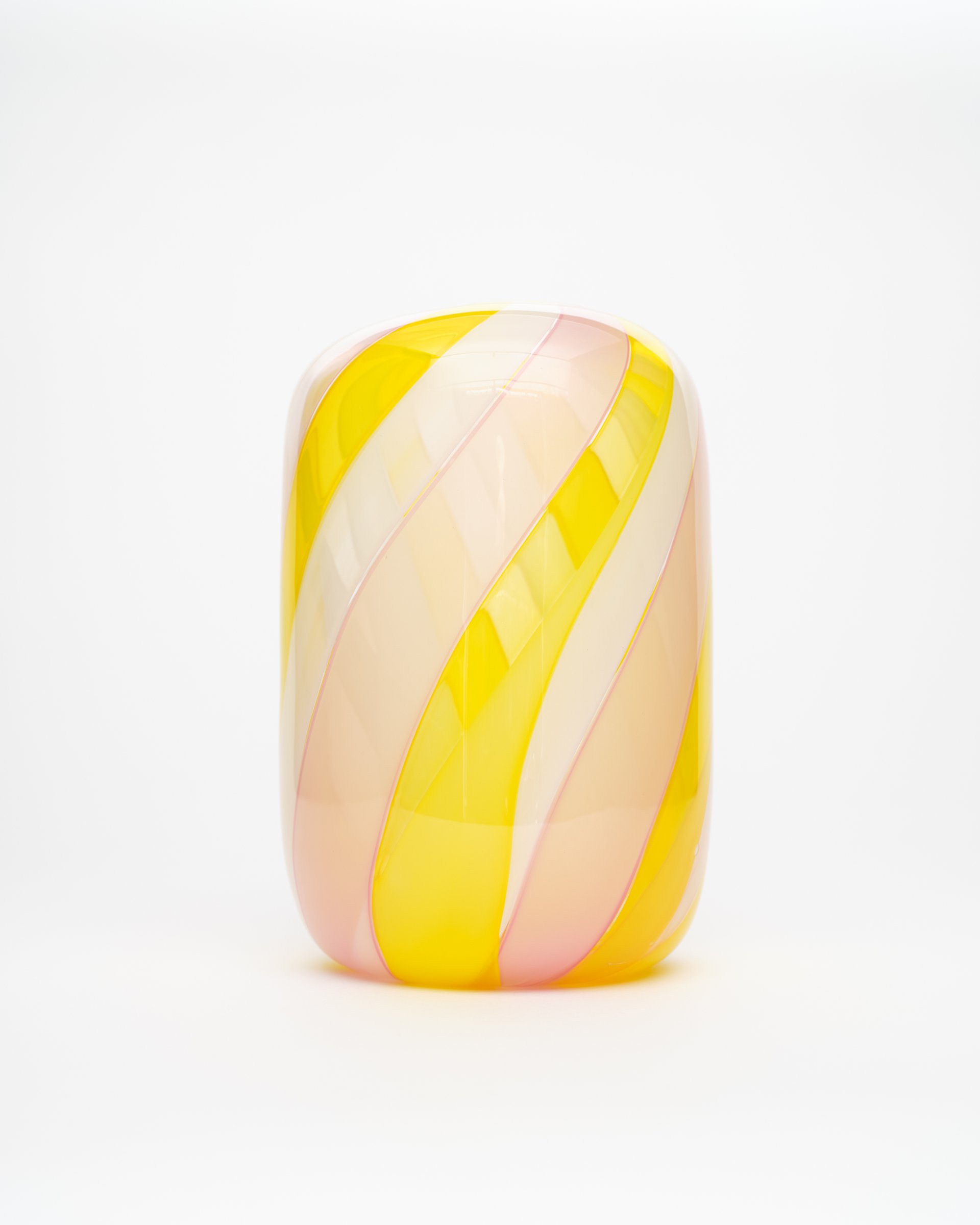 Marshmallow Vase 3